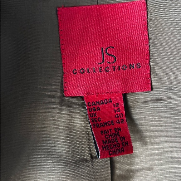 JS Collections | structured | tank | bronze | floral | shrug | jacket 12 - Picture 12 of 12